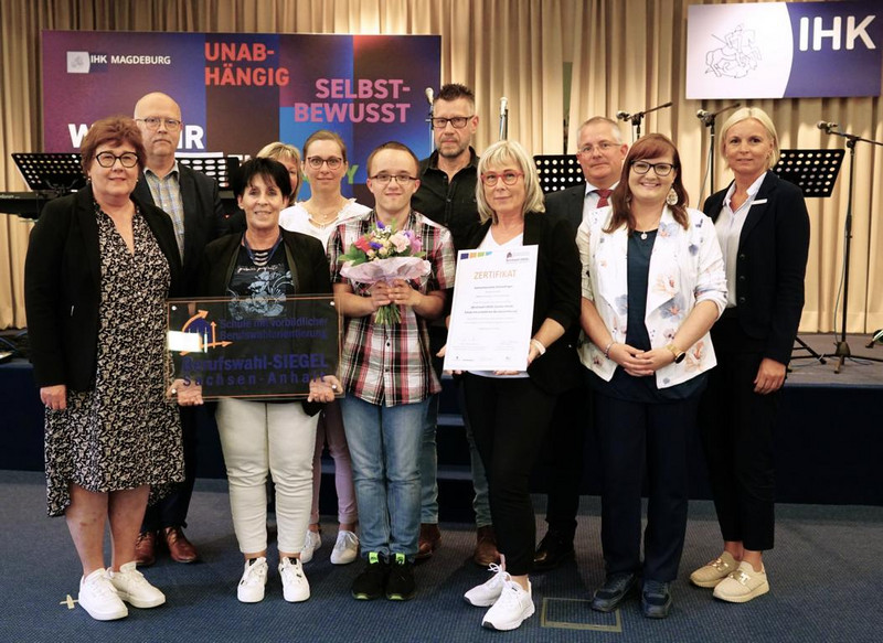 Impressionen der letzten Festveranstaltung zur Verleihung des Berufswahl-SIEGELS im Jahr 2024